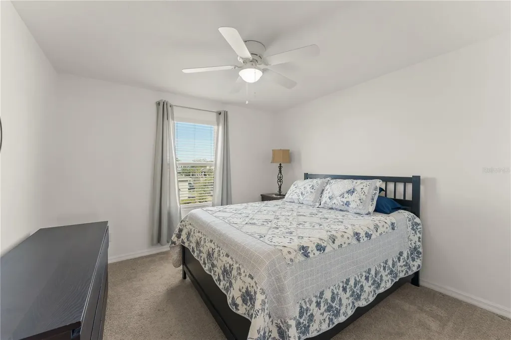 727 Costa Lane Debary FL 32713