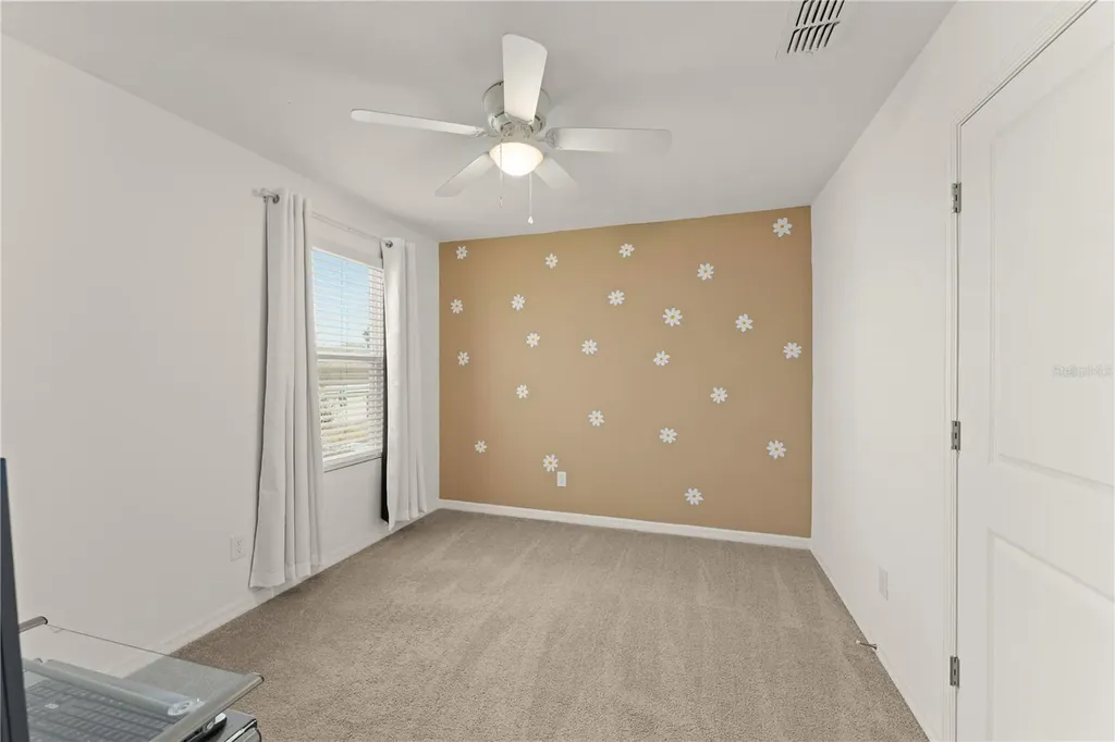 727 Costa Lane Debary FL 32713