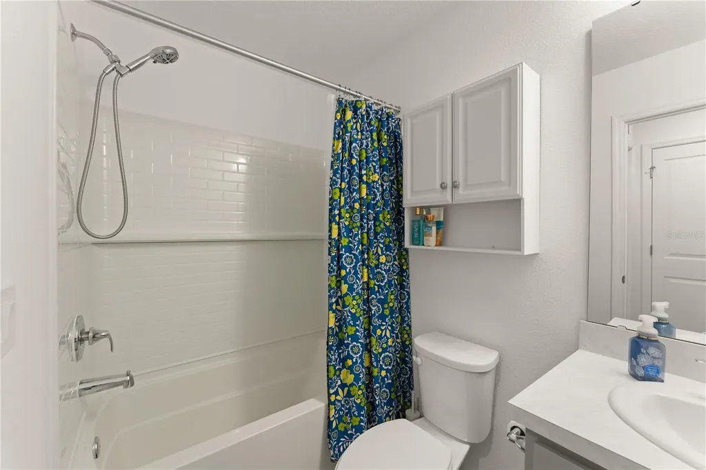 727 Costa Lane Debary FL 32713