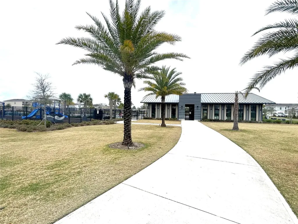 727 Costa Lane Debary FL 32713