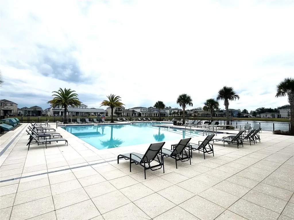 727 Costa Lane Debary FL 32713