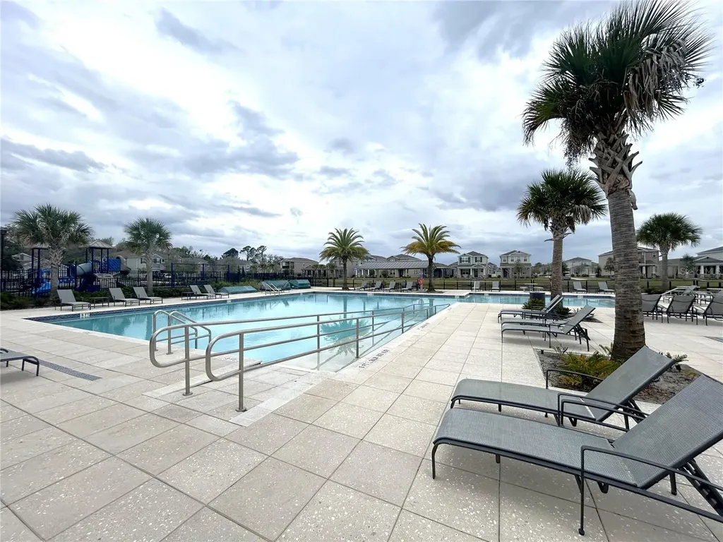 727 Costa Lane Debary FL 32713