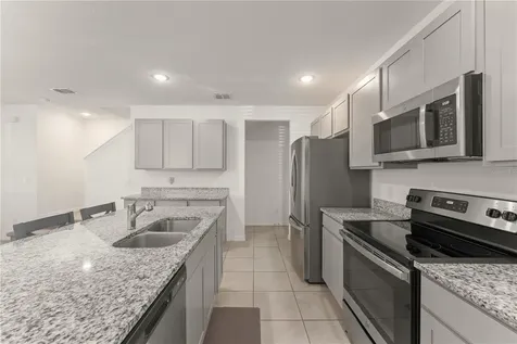 727 Costa Lane Debary FL 32713