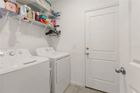 727 Costa Lane Debary FL 32713