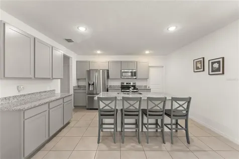 727 Costa Lane Debary FL 32713