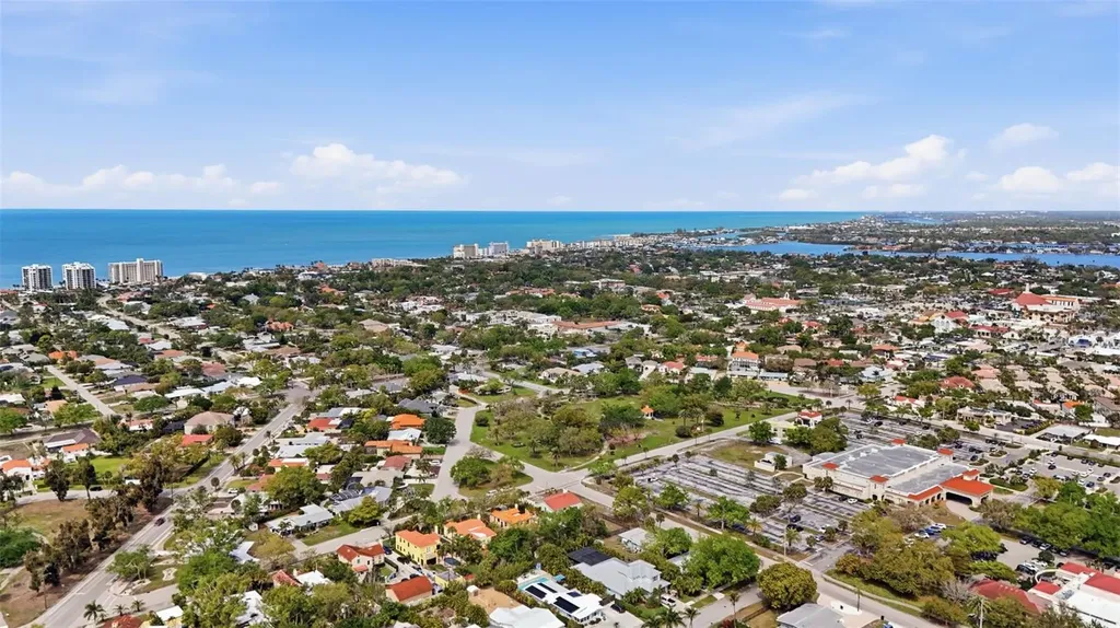 401 Nassau Street S Venice FL 34285