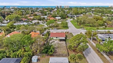 401 Nassau Street S Venice FL 34285