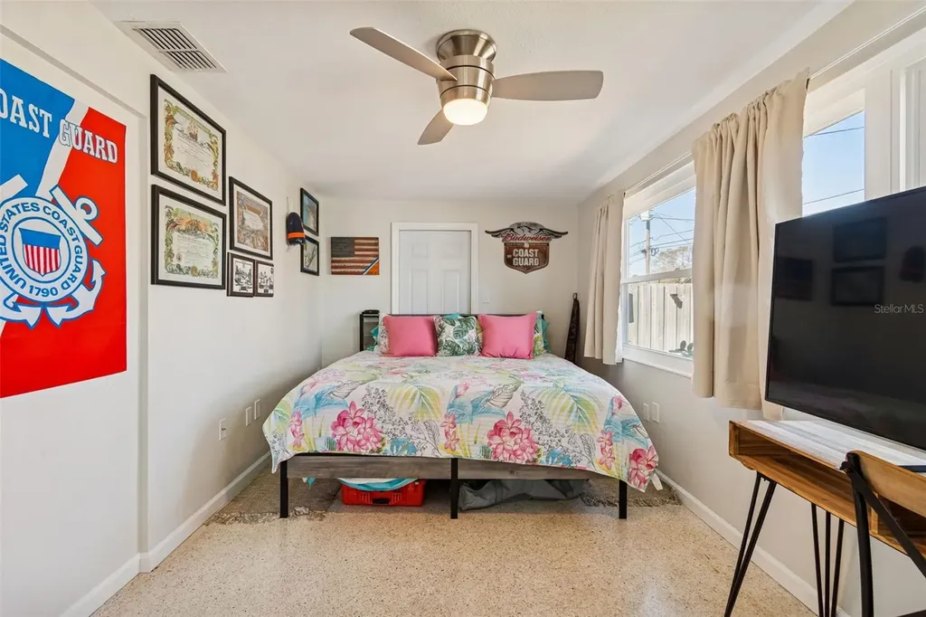 5945 62nd Avenue N Pinellas Park FL 33781