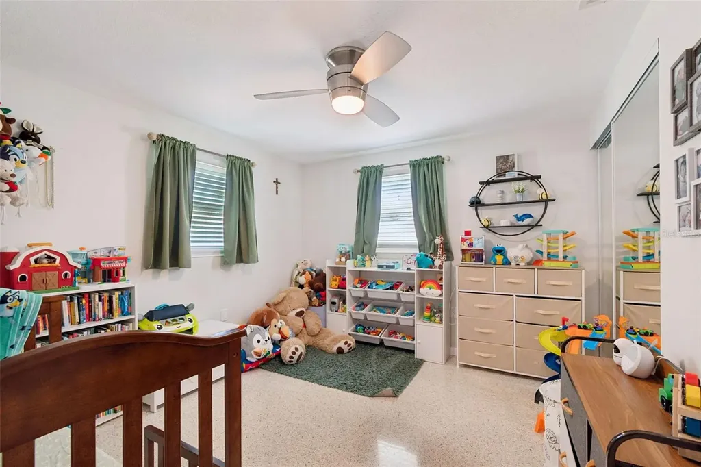 5945 62nd Avenue N Pinellas Park FL 33781