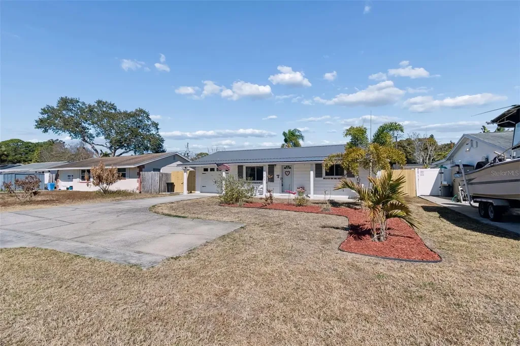 5945 62nd Avenue N Pinellas Park FL 33781