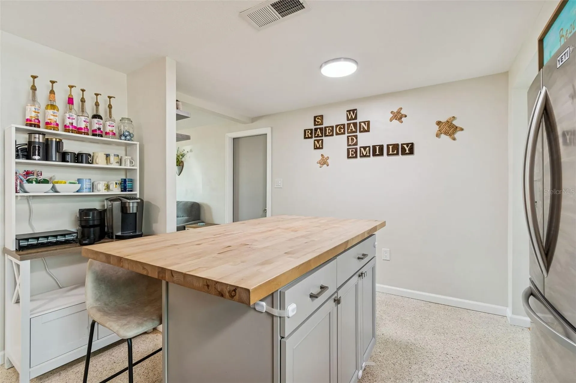 5945 62nd Avenue N Pinellas Park FL 33781