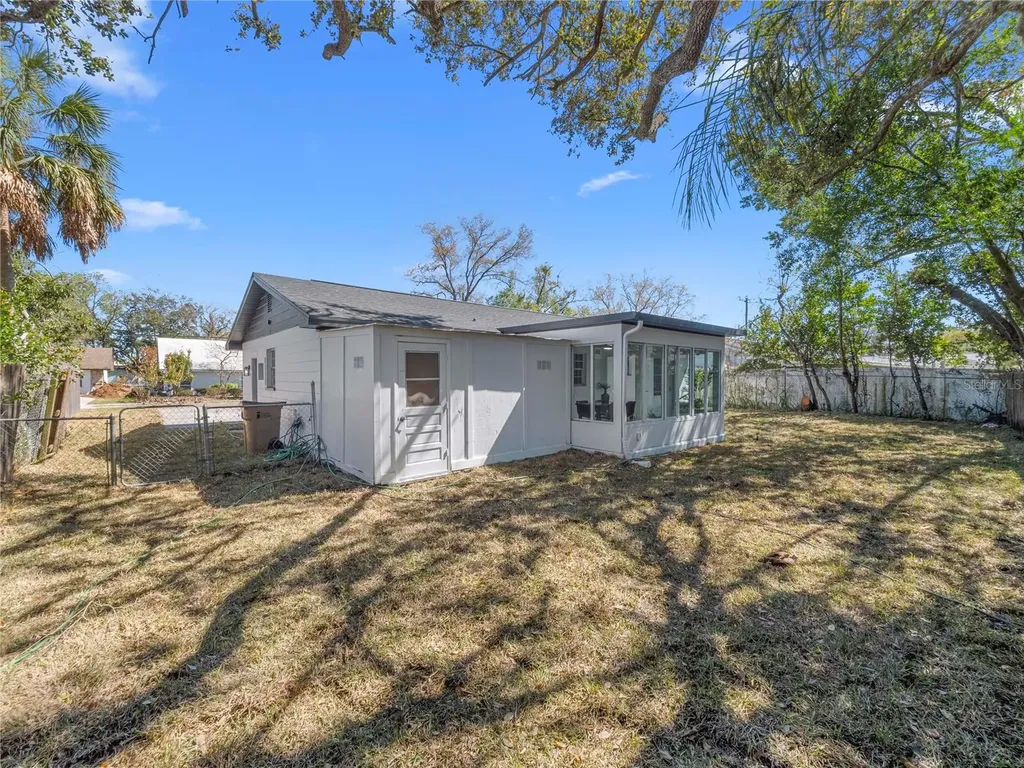 10804 N 53rd Street Temple Terrace FL 33617