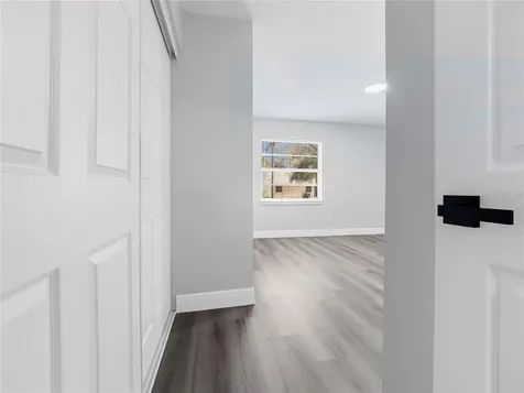 10804 N 53rd Street Temple Terrace FL 33617