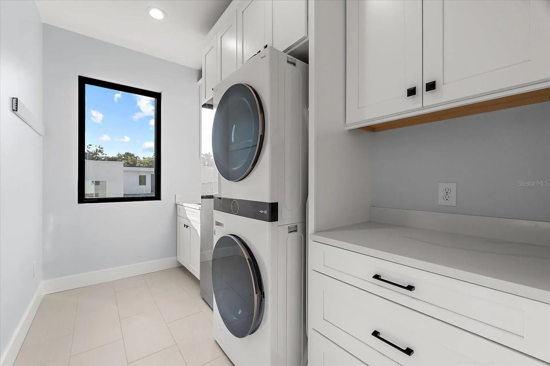 2707 Ridgewood Avenue Tampa FL 33602