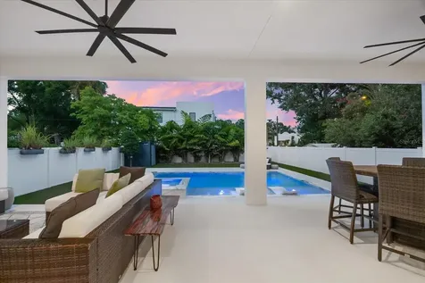 2707 Ridgewood Avenue Tampa FL 33602