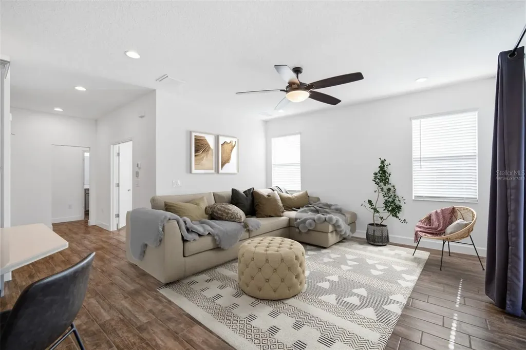 7431 Sungold Meadow Court Apollo Beach FL 33572