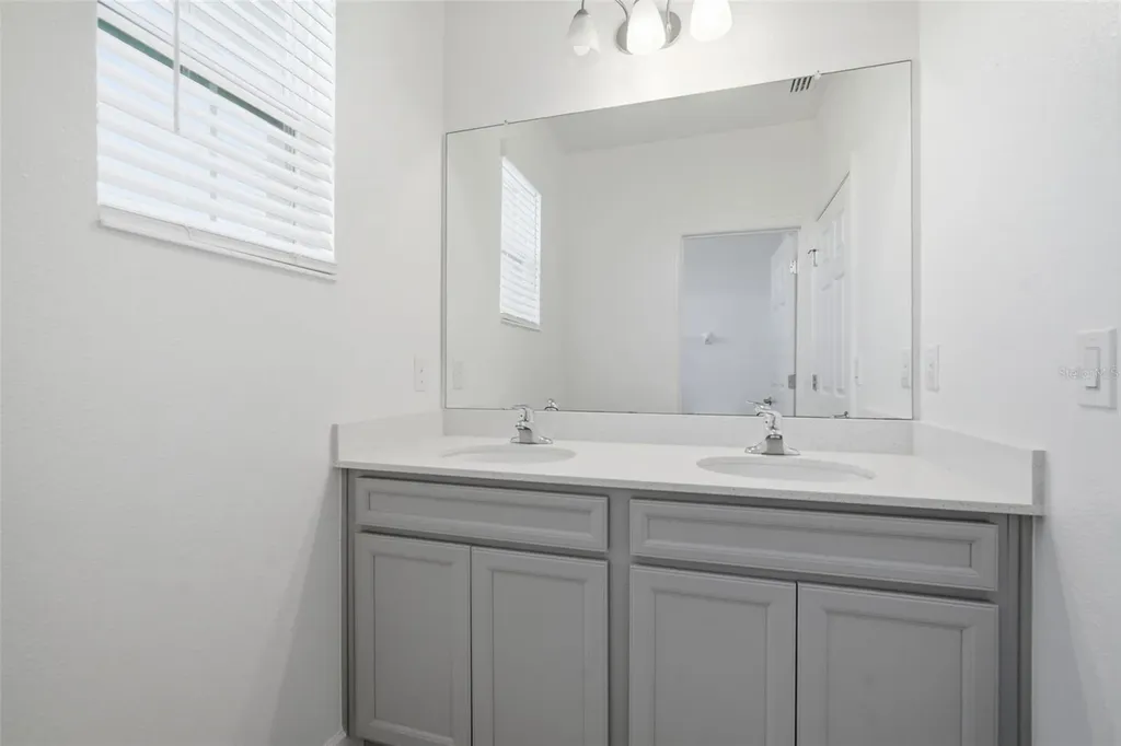 7431 Sungold Meadow Court Apollo Beach FL 33572