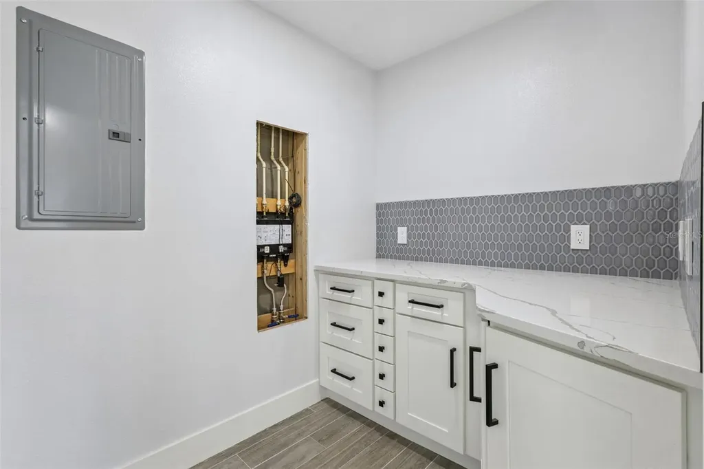 118 N Grandview Street Mount Dora FL 32757