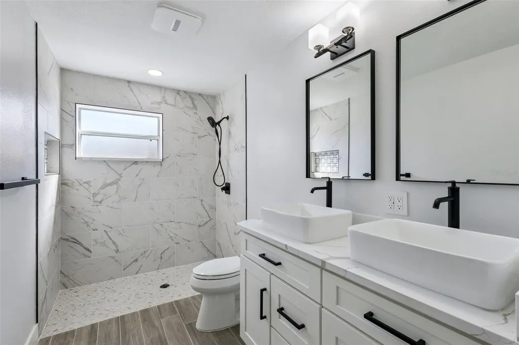 118 N Grandview Street Mount Dora FL 32757