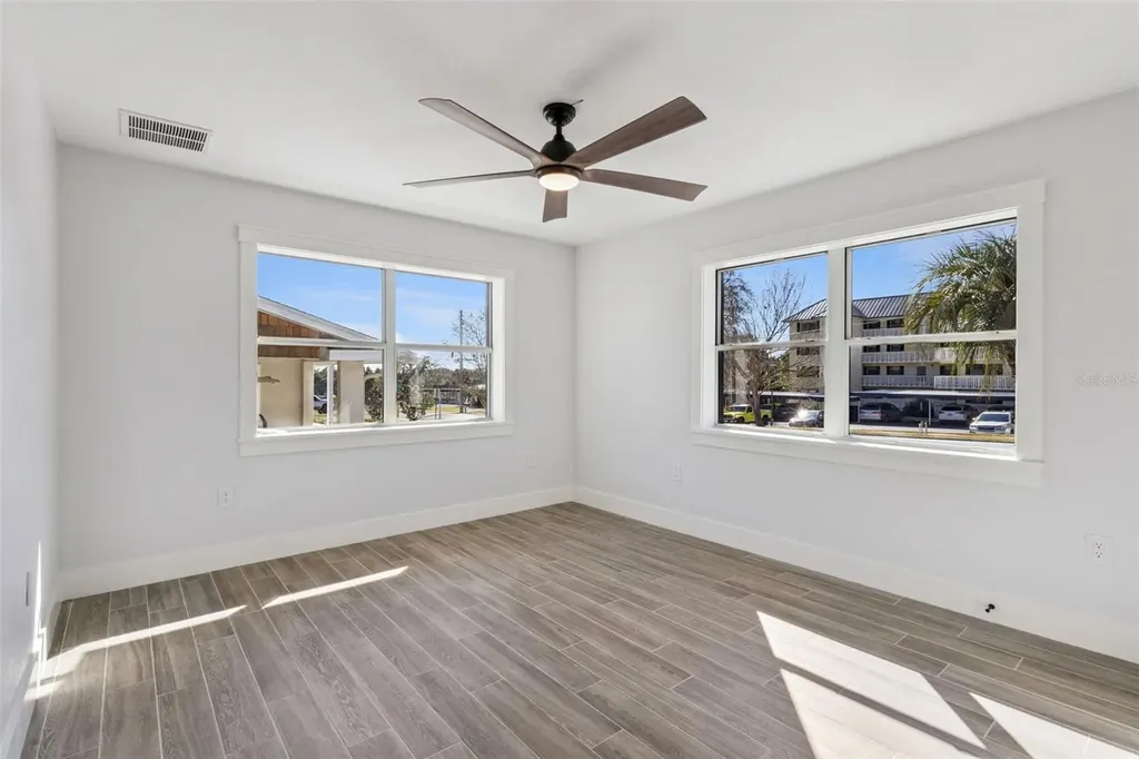 118 N Grandview Street Mount Dora FL 32757