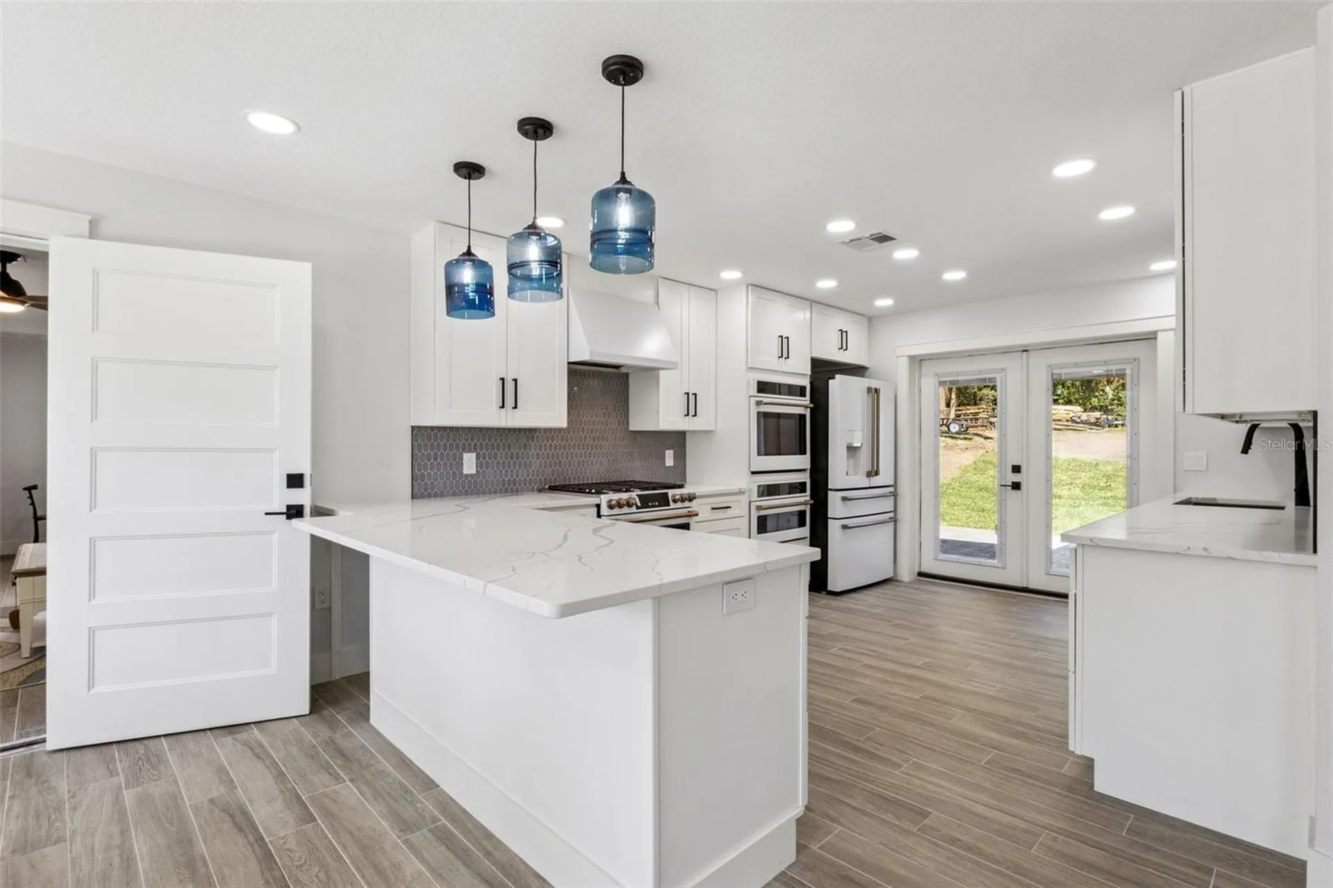118 N Grandview Street Mount Dora FL 32757