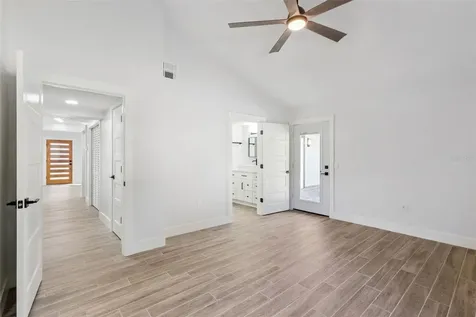 118 N Grandview Street Mount Dora FL 32757