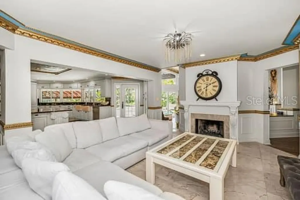 2390 Kent Place Clearwater FL 33764