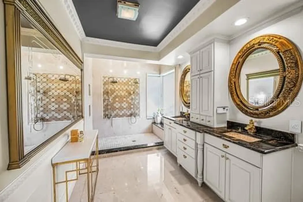 2390 Kent Place Clearwater FL 33764