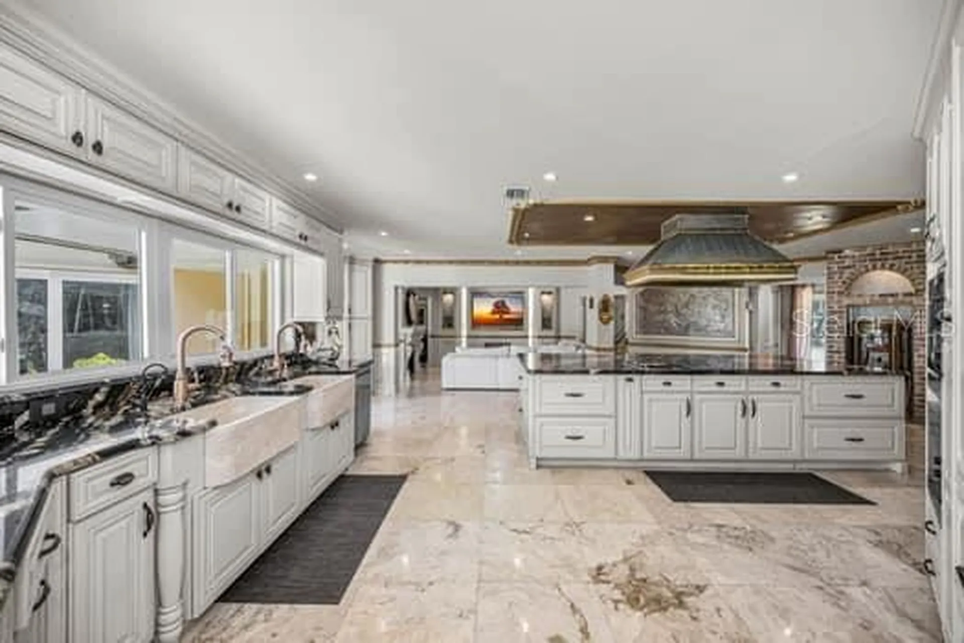 2390 Kent Place Clearwater FL 33764