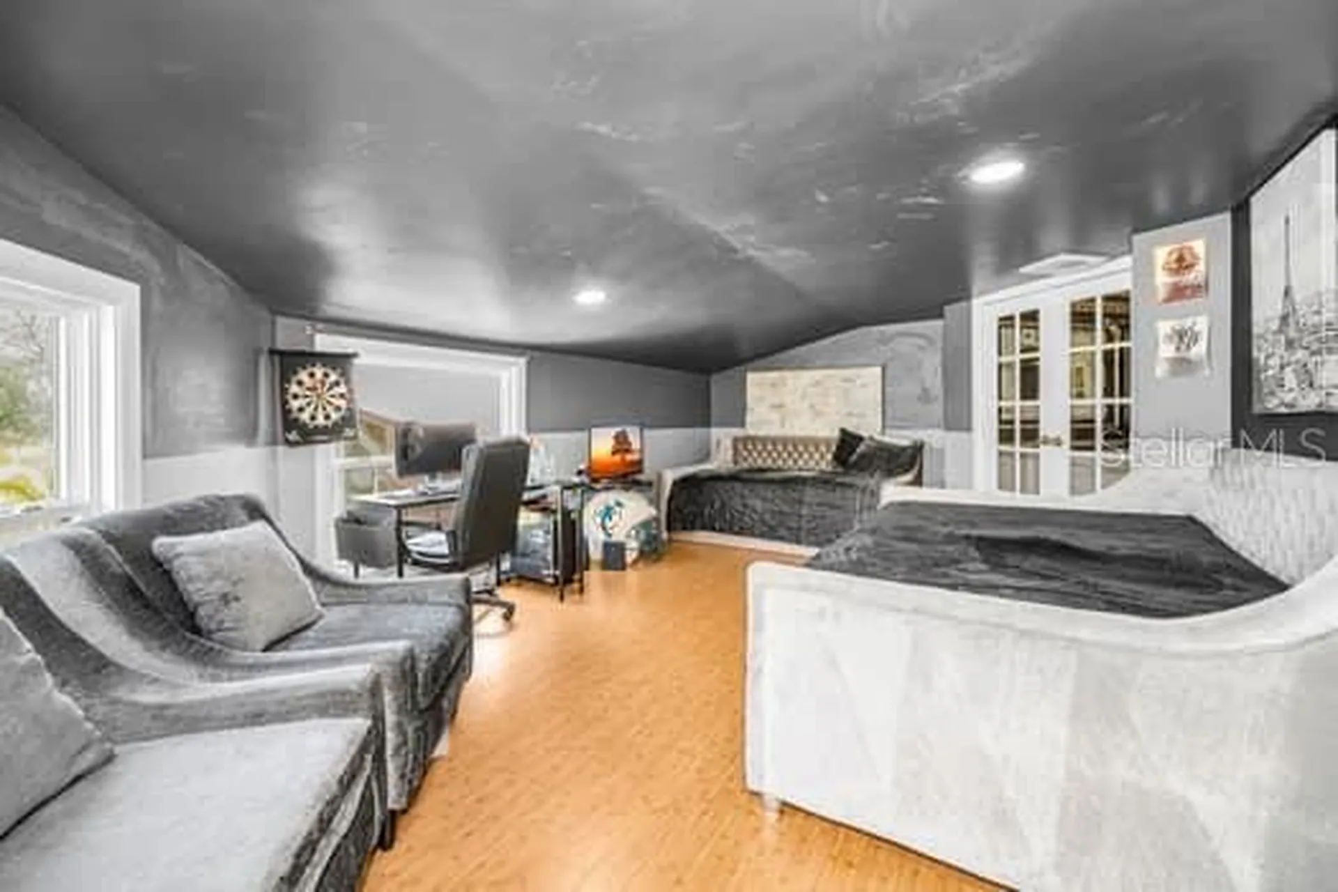 2390 Kent Place Clearwater FL 33764