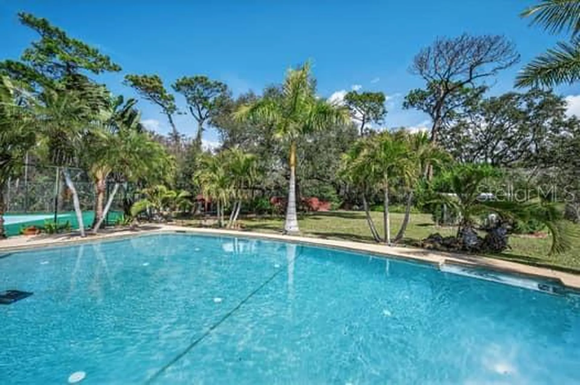 2390 Kent Place Clearwater FL 33764