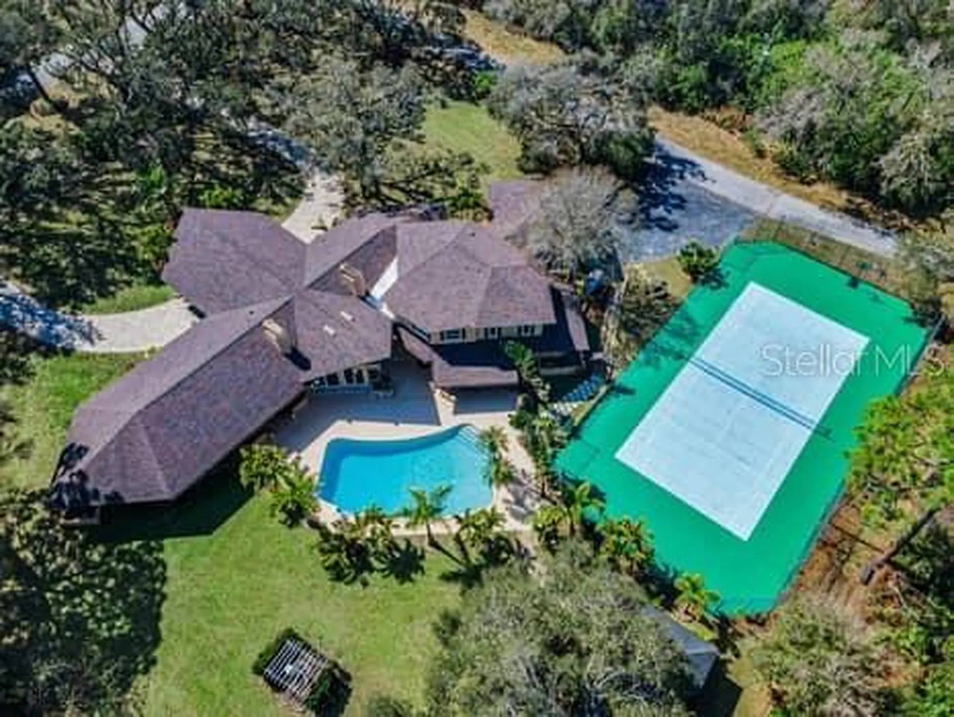 2390 Kent Place Clearwater FL 33764