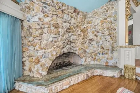 2390 Kent Place Clearwater FL 33764