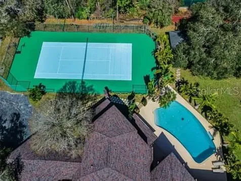 2390 Kent Place Clearwater FL 33764