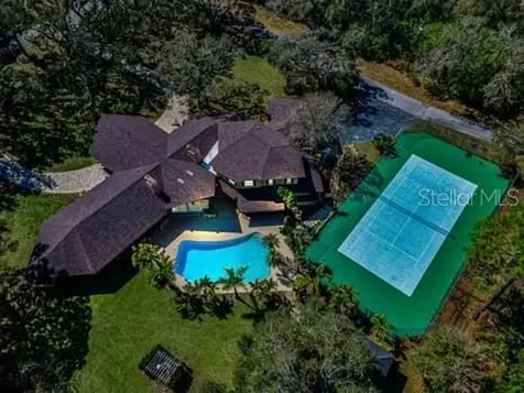 2390 Kent Place Clearwater FL 33764