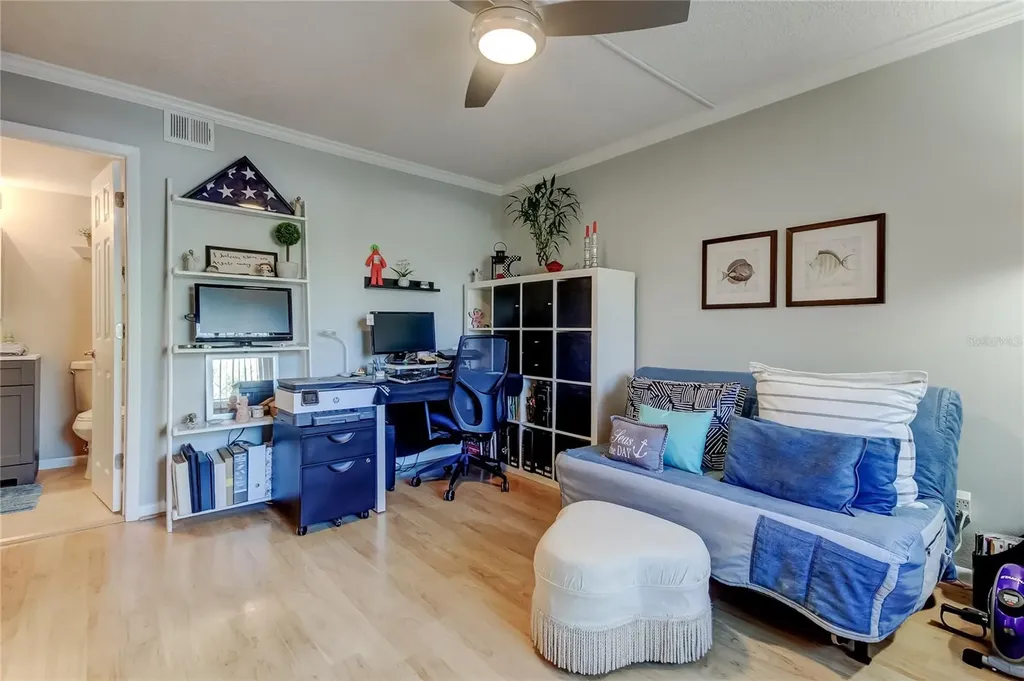 650 Island Way Clearwater Beach FL 33767