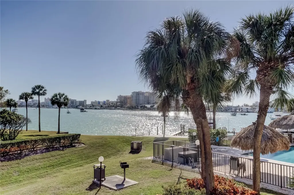 650 Island Way Clearwater Beach FL 33767
