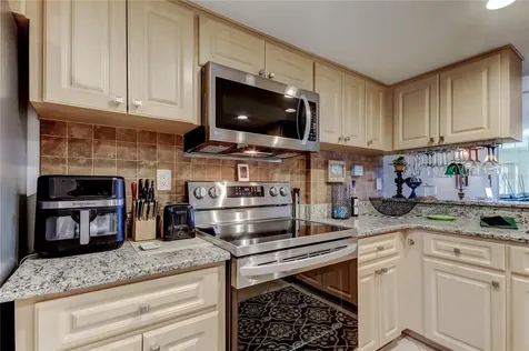650 Island Way Clearwater Beach FL 33767