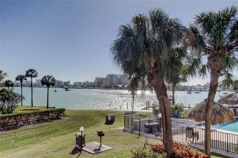 650 Island Way Clearwater Beach FL 33767