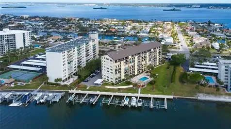 650 Island Way Clearwater Beach FL 33767