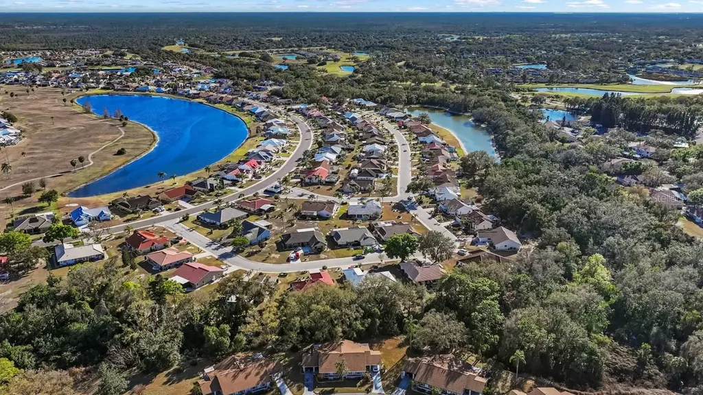 2021 Berry Roberts Drive Sun City Center FL 33573