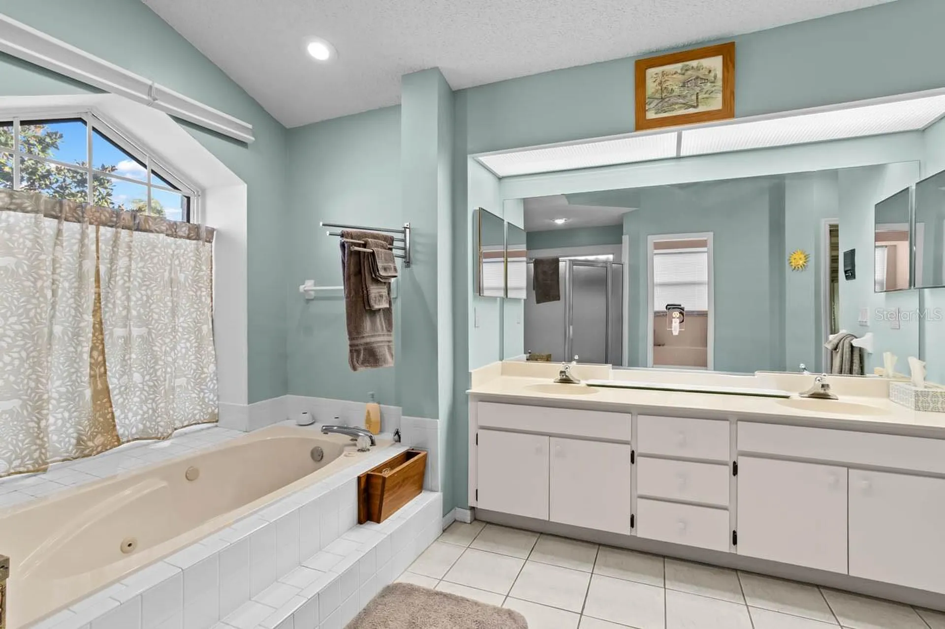 2021 Berry Roberts Drive Sun City Center FL 33573