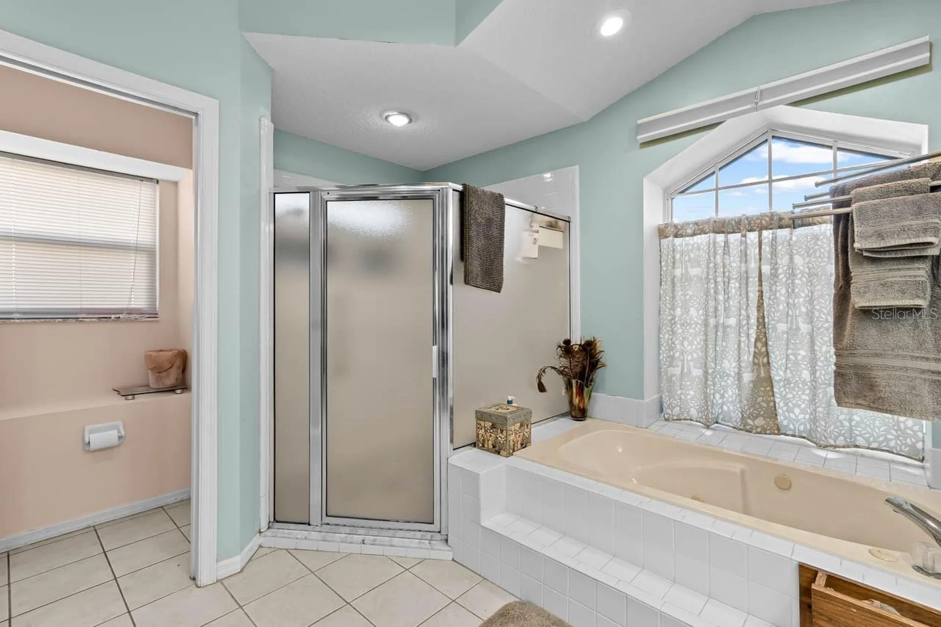 2021 Berry Roberts Drive Sun City Center FL 33573
