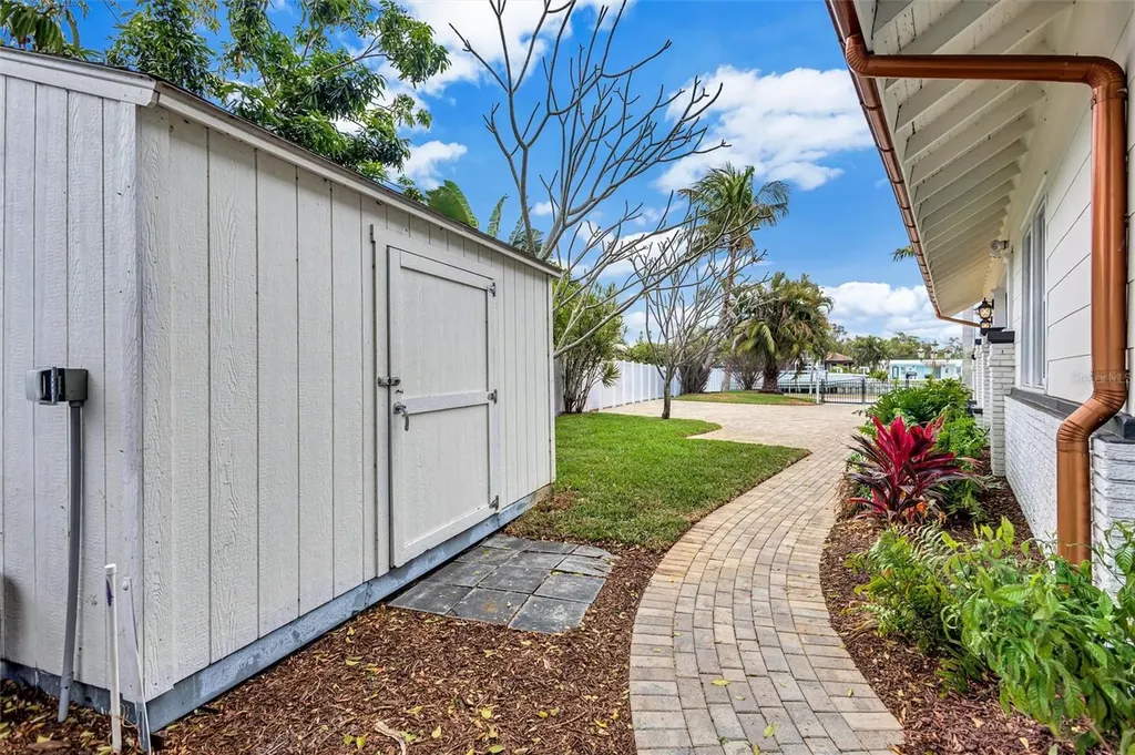 3925 Sunrise Drive S St Petersburg FL 33705