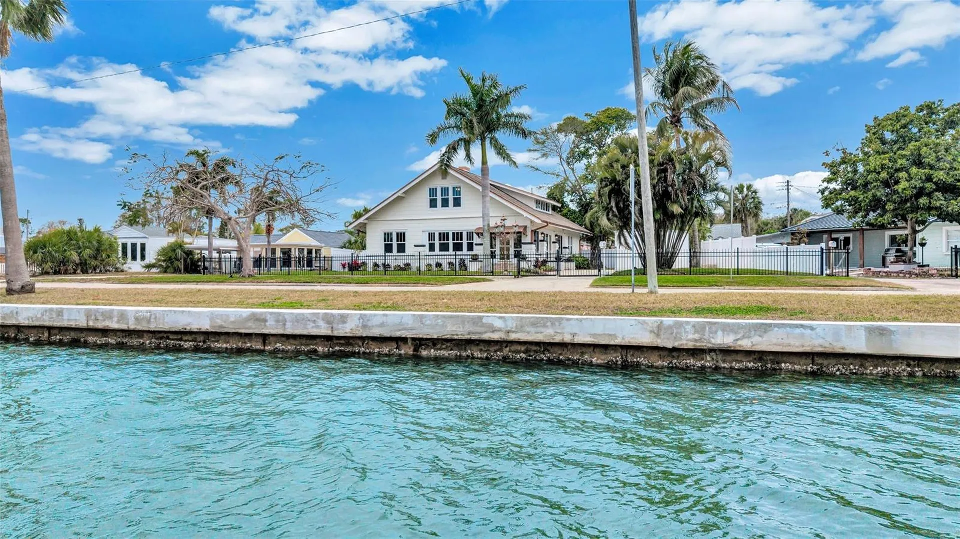 3925 Sunrise Drive S St Petersburg FL 33705