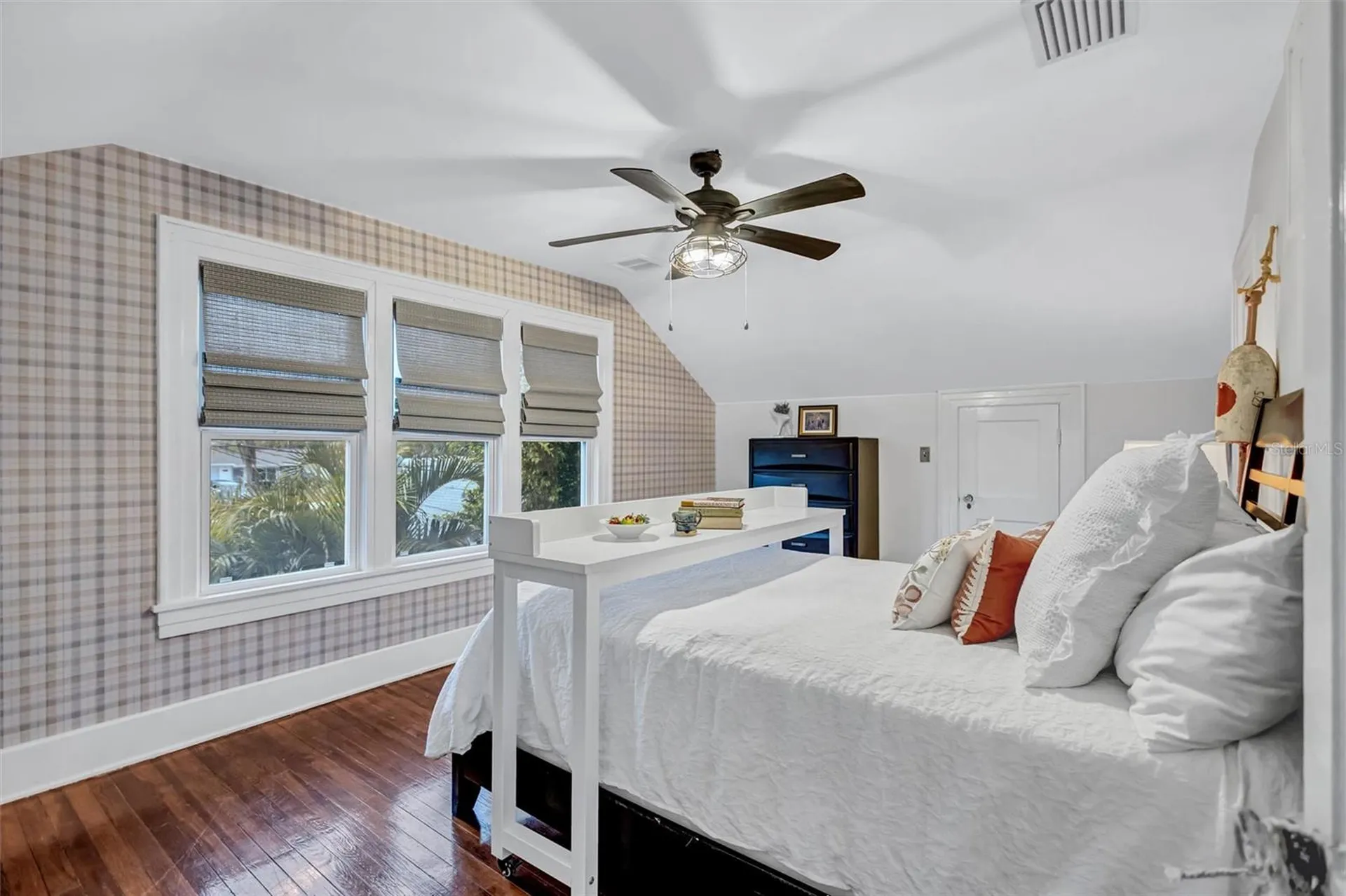 3925 Sunrise Drive S St Petersburg FL 33705