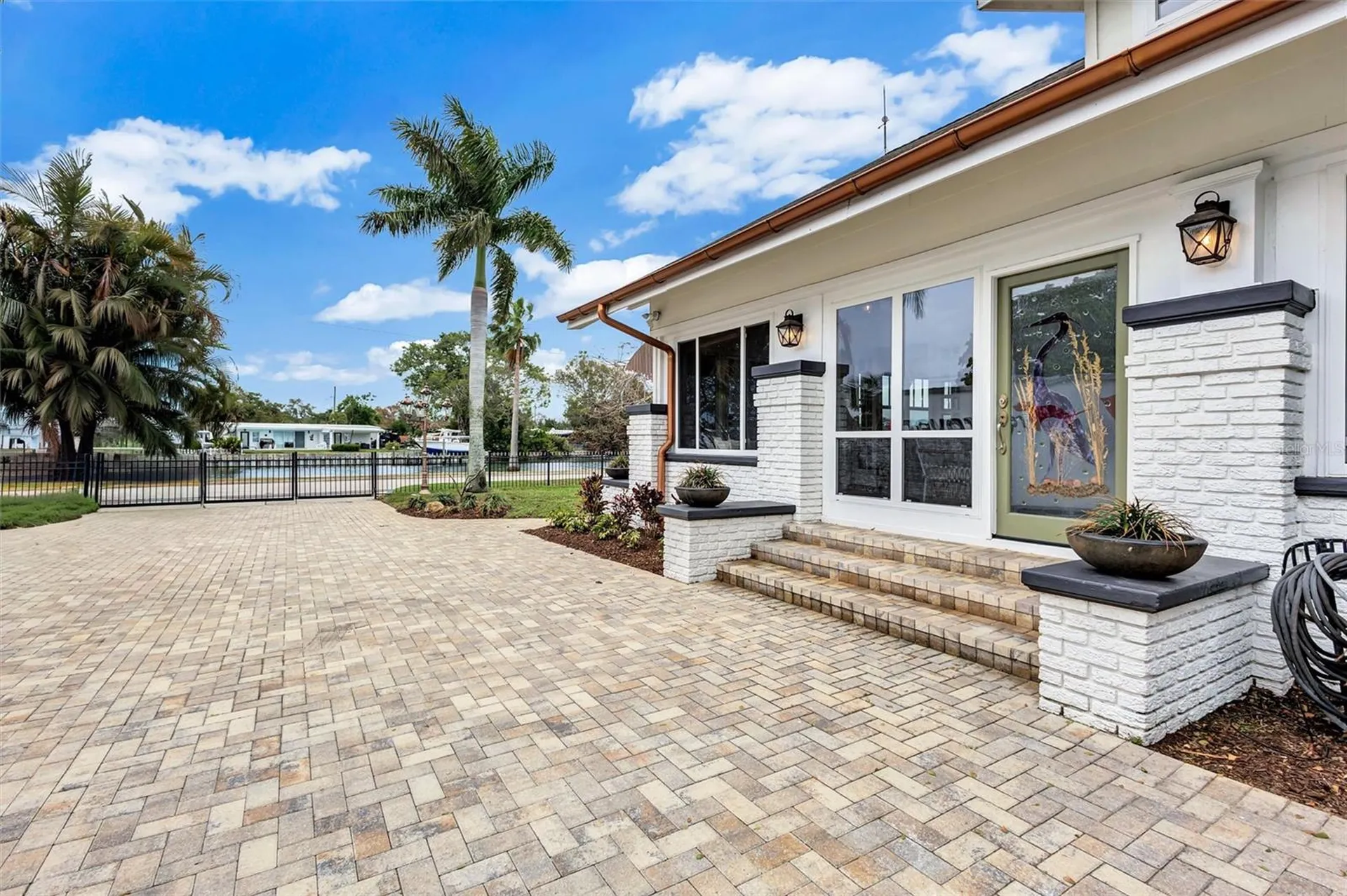3925 Sunrise Drive S St Petersburg FL 33705