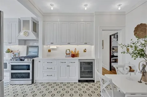 3925 Sunrise Drive S St Petersburg FL 33705