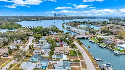 3925 Sunrise Drive S St Petersburg FL 33705