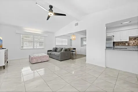 6307 Julie Street Tampa FL 33610